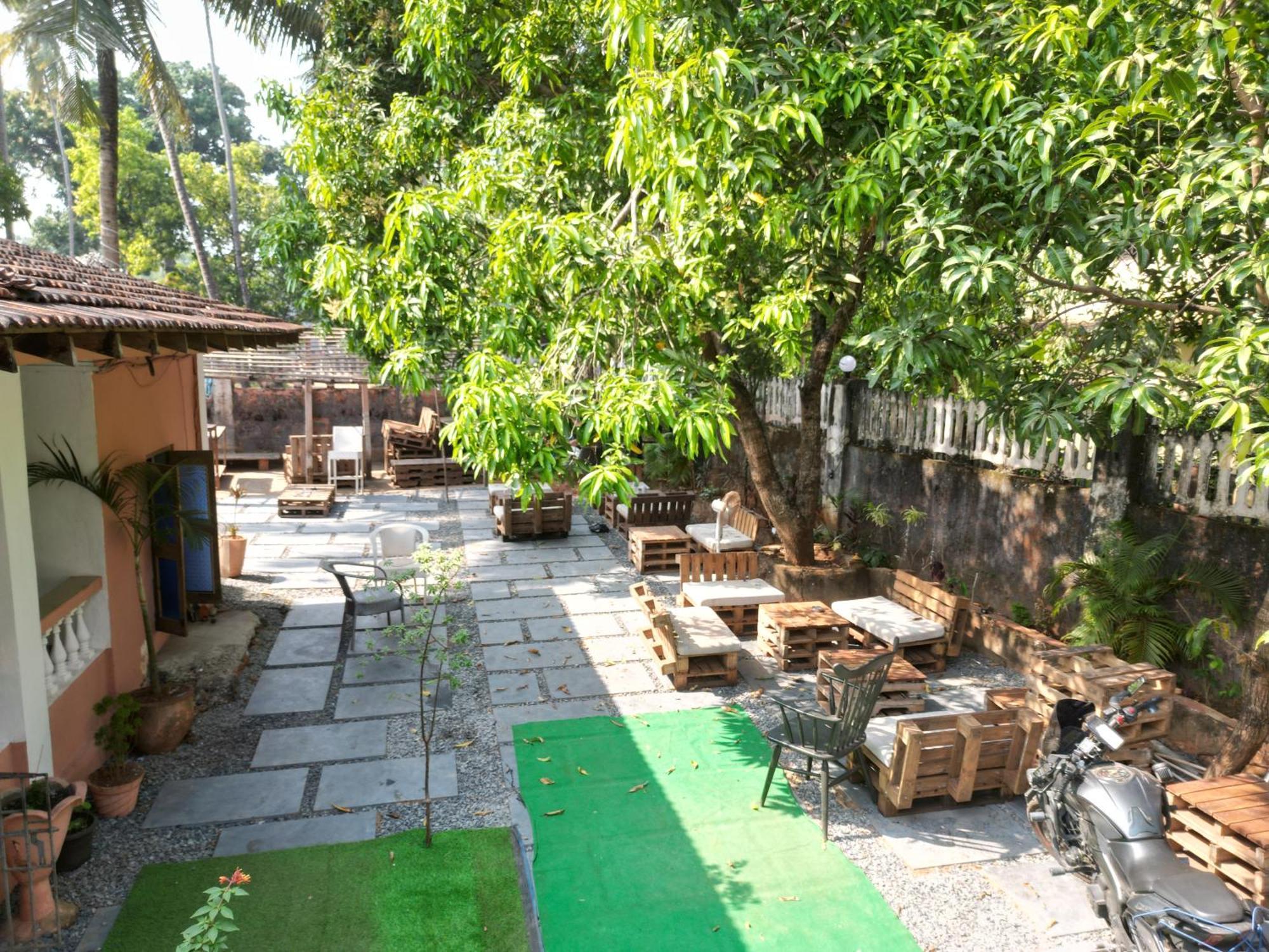 Streetmates Hostel Andzsuna Kültér fotó