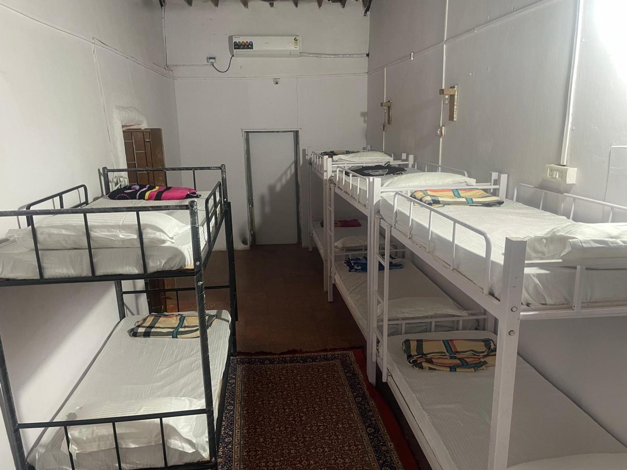Streetmates Hostel Andzsuna Kültér fotó