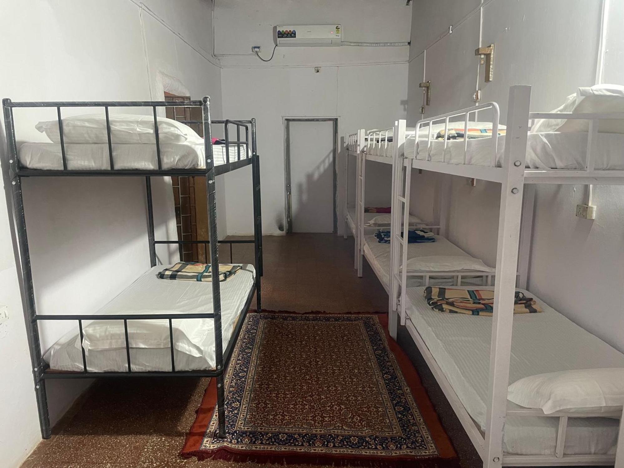 Streetmates Hostel Andzsuna Kültér fotó